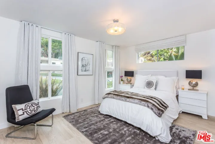 1922 N Beverly Drive, Beverly Hills, California 90210