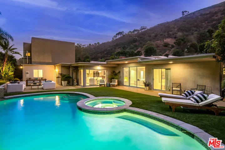 1922 N Beverly Drive, Beverly Hills, California 90210