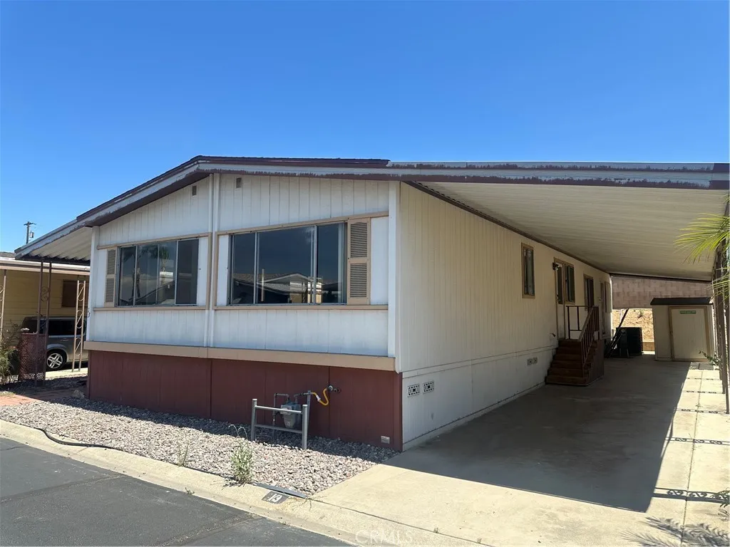 3663 Buchanan 13