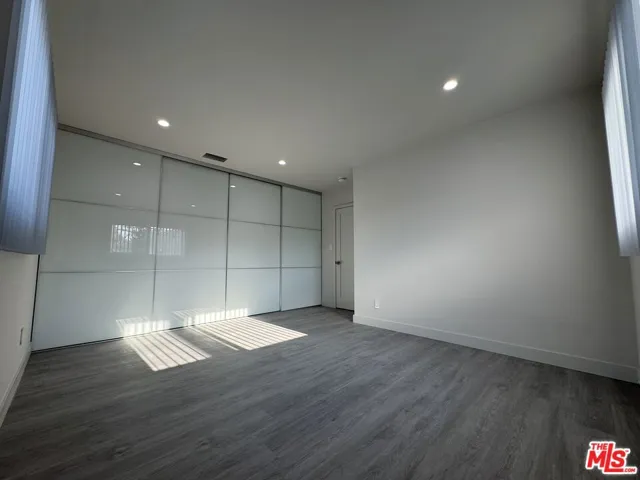 1145 S Holt Avenue 10, Los Angeles, California 90035