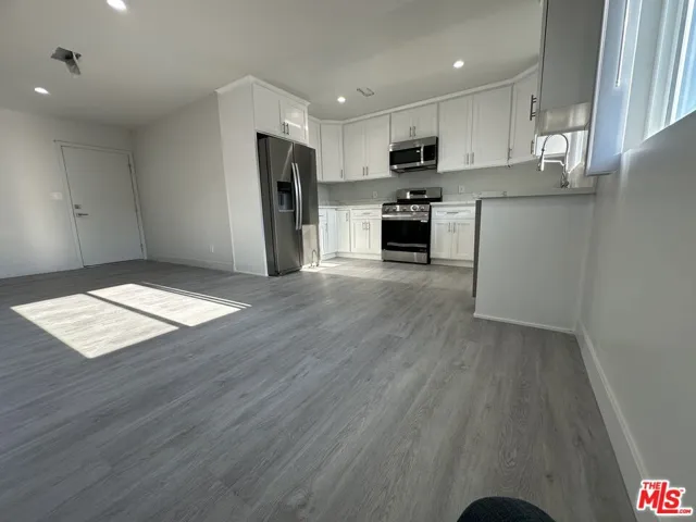 1145 S Holt Avenue 10, Los Angeles, California 90035