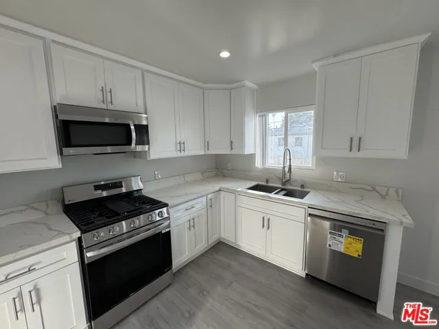 1145 S Holt Avenue 10, Los Angeles, California 90035