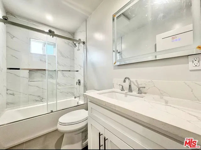 1118 S Holt Avenue 3, Los Angeles, California 90035