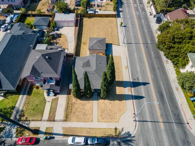 2303 W 25th St Drone-1
