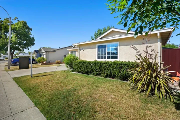 42873 Everglades Park Drive, Fremont, California 94538