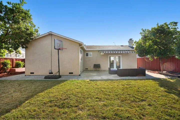 42873 Everglades Park Drive, Fremont, California 94538