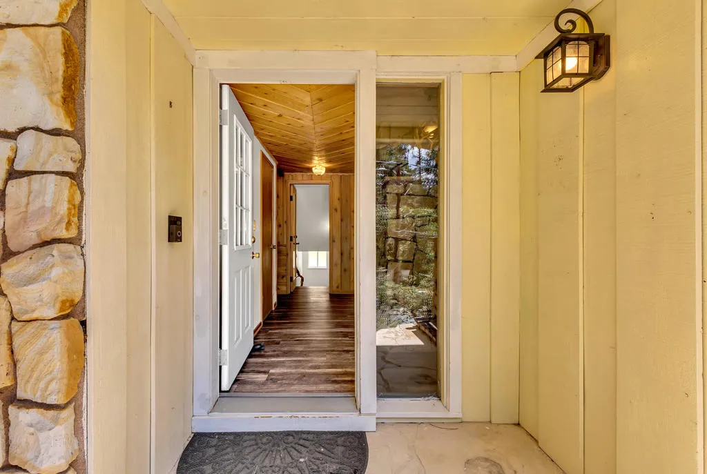 25246 Gail Drive, Idyllwild, California 92549 — photo 5