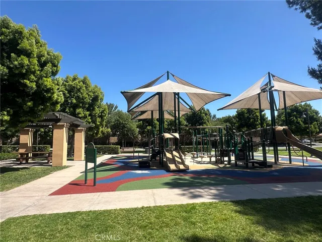 39 Coleridge, Irvine, California 92620