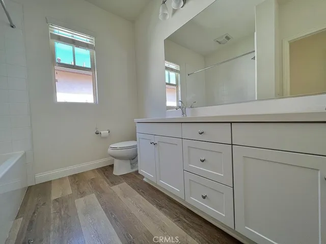 39 Coleridge, Irvine, California 92620