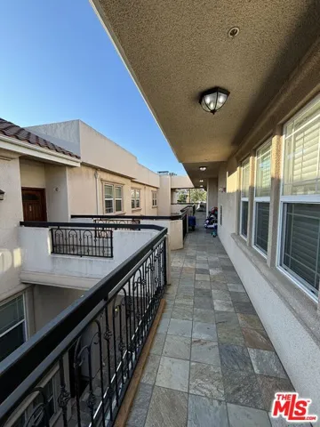 333 Milford Street 302, Glendale, California 91203