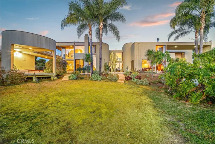 3028 Overhill Drive, Vista, California 92084
