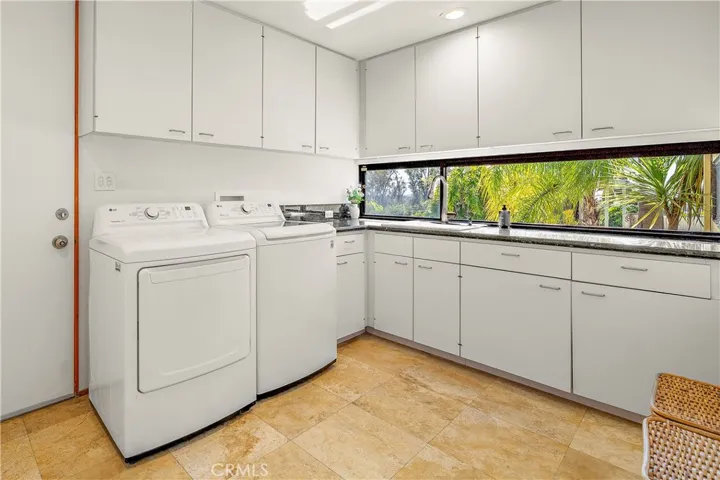 3028 Overhill Drive, Vista, California 92084