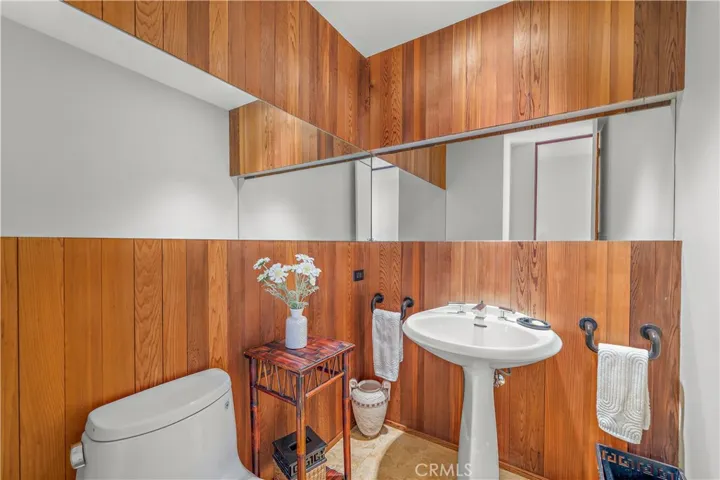 3028 Overhill Drive, Vista, California 92084