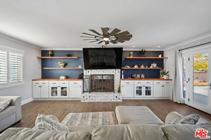 4631 W Avenue M8, Quartz Hill, California 93536