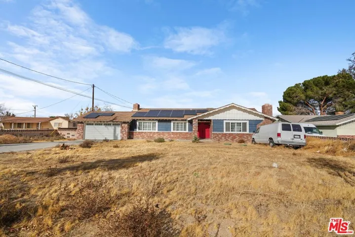 4631 W Avenue M8, Quartz Hill, California 93536