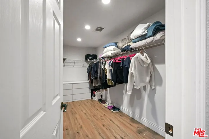 4631 W Avenue M8, Quartz Hill, California 93536