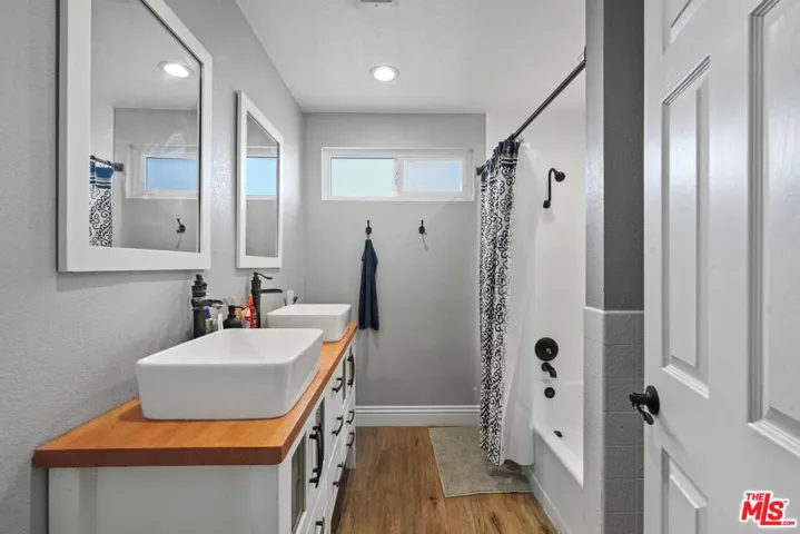 4631 W Avenue M8, Quartz Hill, California 93536
