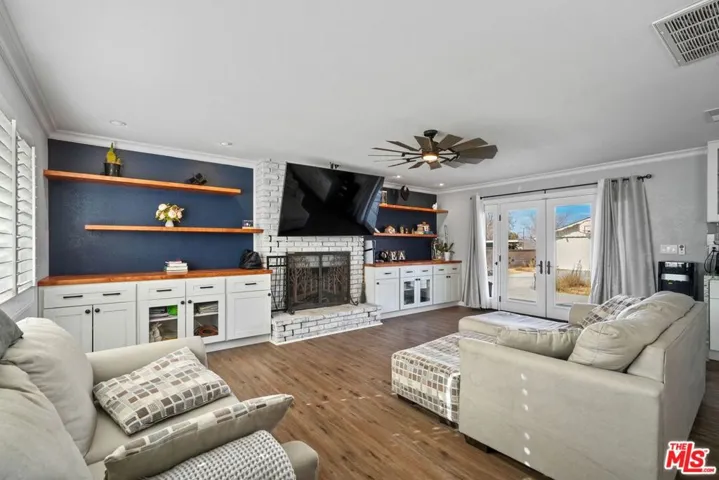 4631 W Avenue M8, Quartz Hill, California 93536
