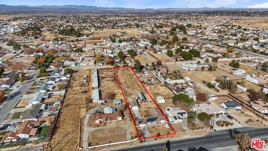 4631 W Avenue M8, Quartz Hill, California 93536