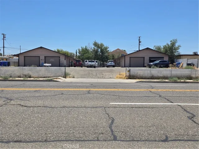 25539 Main, Barstow, California 92311