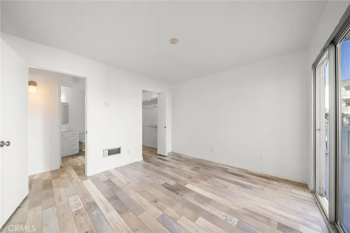 650 The Village 106, Redondo Beach, California 90277