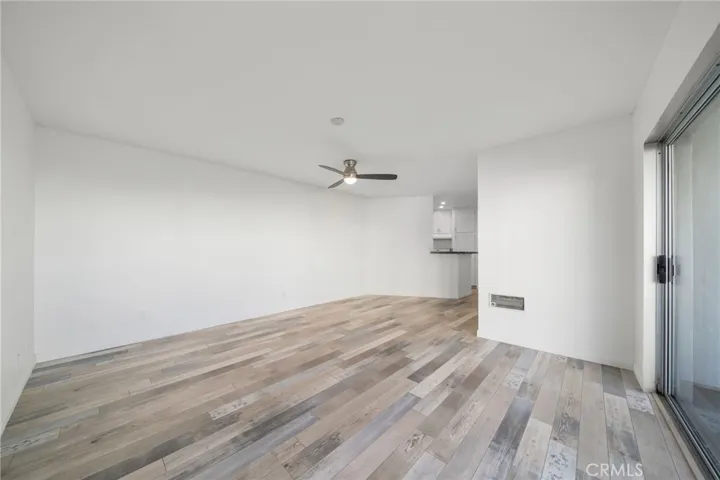 650 The Village 106, Redondo Beach, California 90277