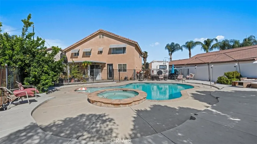 324 Pamela Court, Hemet, California 92544