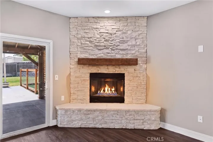 21841 Mid, Tehachapi, California 93561