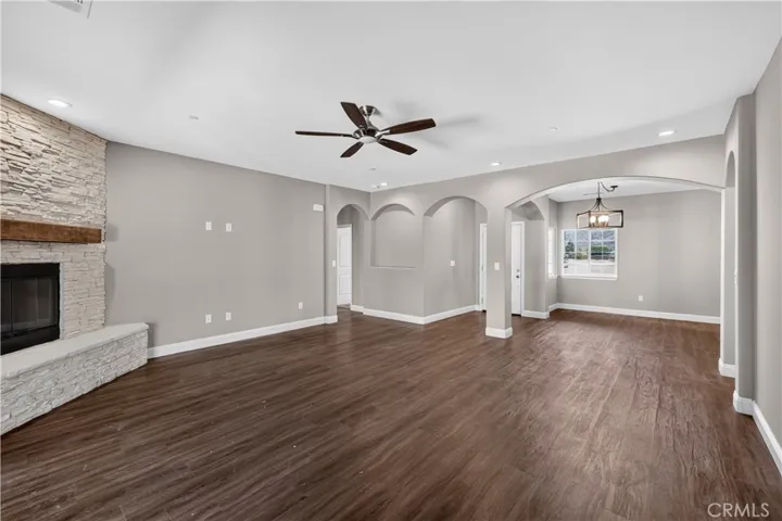 21841 Mid, Tehachapi, California 93561