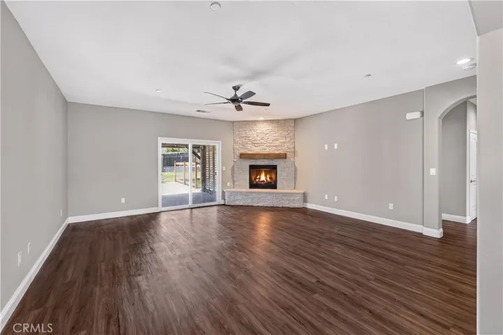 21841 Mid, Tehachapi, California 93561