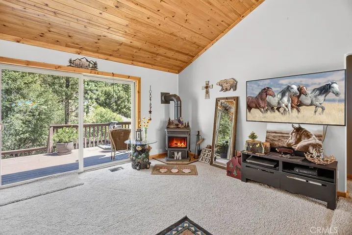 15901 Edgewood, Pine Mountain Club, California 93222