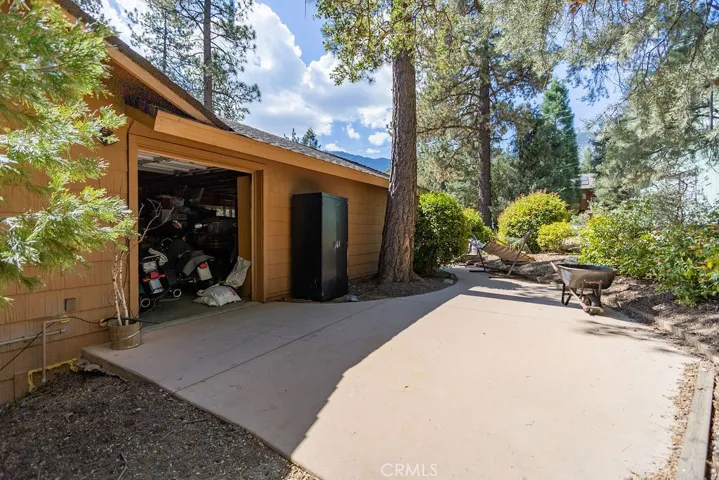 15901 Edgewood, Pine Mountain Club, California 93222
