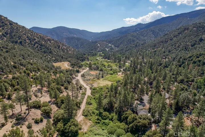 15901 Edgewood, Pine Mountain Club, California 93222