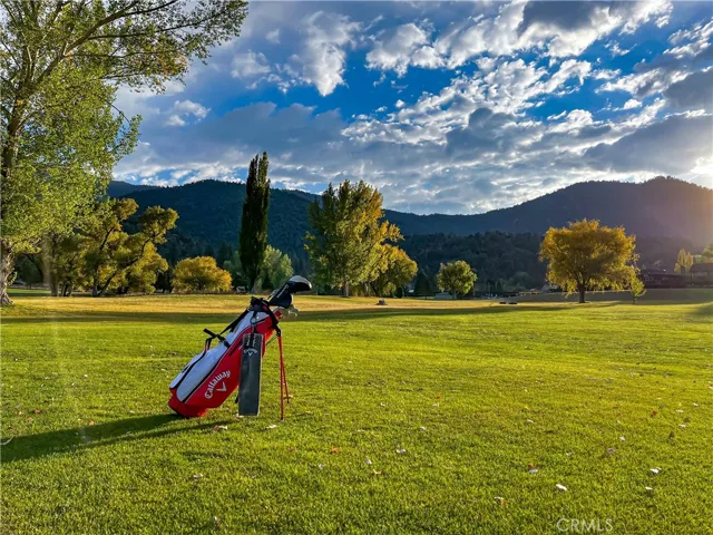 15901 Edgewood, Pine Mountain Club, California 93222