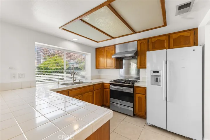 17255 Orangewood Lane, Yorba Linda, California 92886
