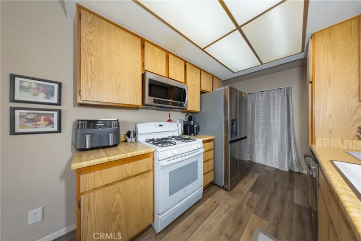 3180 Little Mountain B, San Bernardino, California 92405