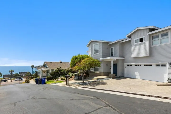 1309 Cornish Dr, Encinitas, California 92007