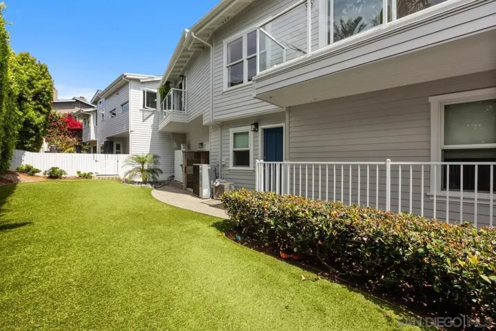 1309 Cornish Dr, Encinitas, California 92007