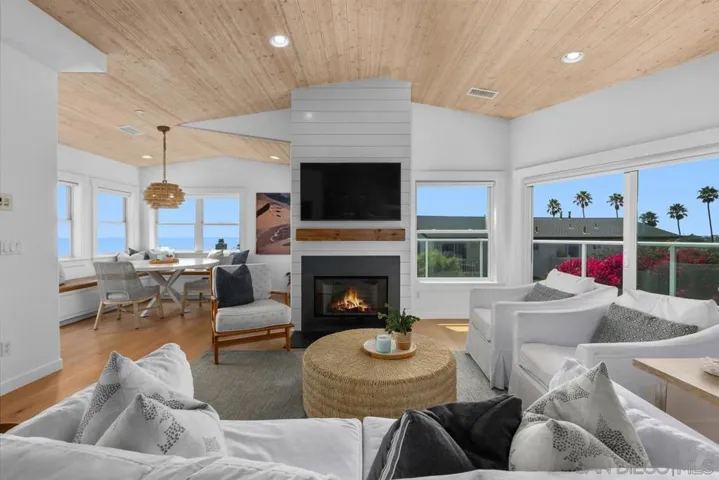 1309 Cornish Dr, Encinitas, California 92007