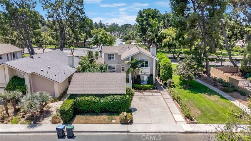 11 Almond Tree, Irvine, California 92612