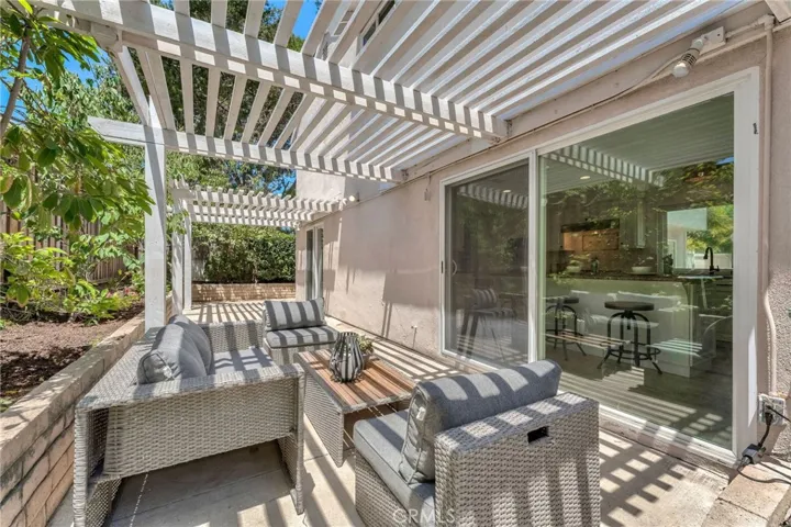 11 Almond Tree, Irvine, California 92612
