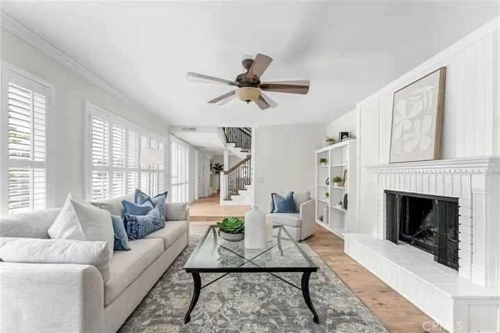11 Almond Tree, Irvine, California 92612