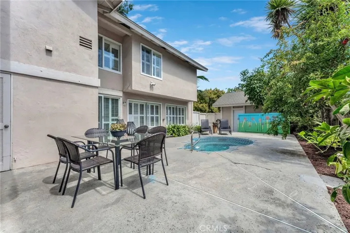 11 Almond Tree, Irvine, California 92612