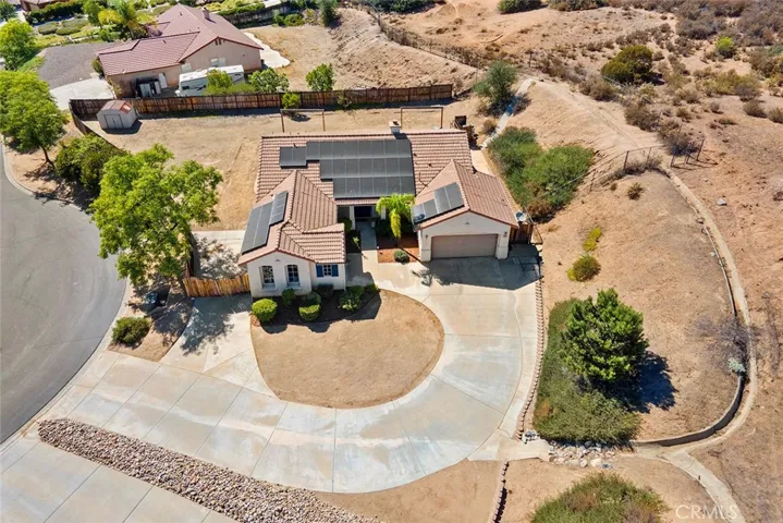 Welcome to 17229 Prairie Mile Rd...