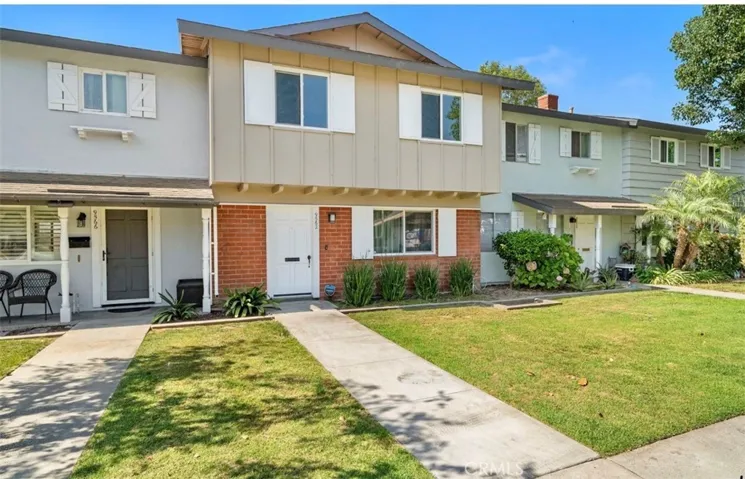 9562 Cornwall, Huntington Beach, California 92646