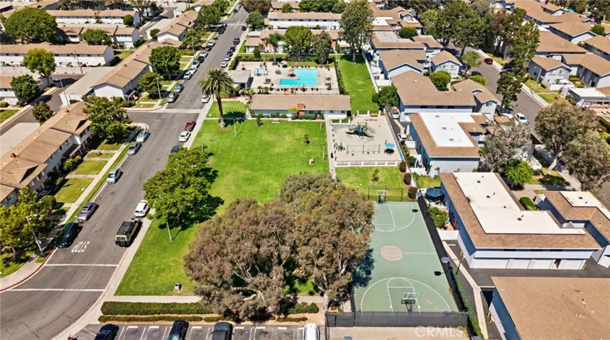 9562 Cornwall, Huntington Beach, California 92646