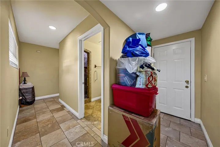 2174 W Lincoln, Banning, California 92220