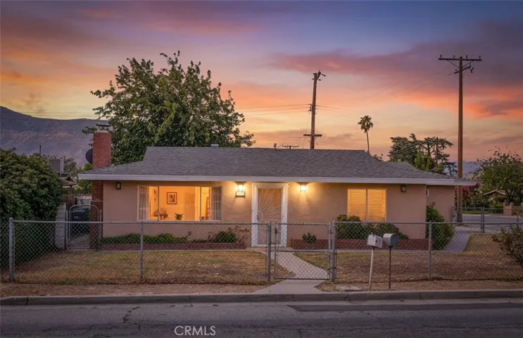2174 W Lincoln, Banning, California 92220