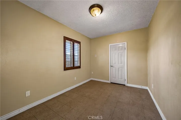 2174 W Lincoln, Banning, California 92220