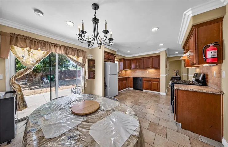 2174 W Lincoln, Banning, California 92220